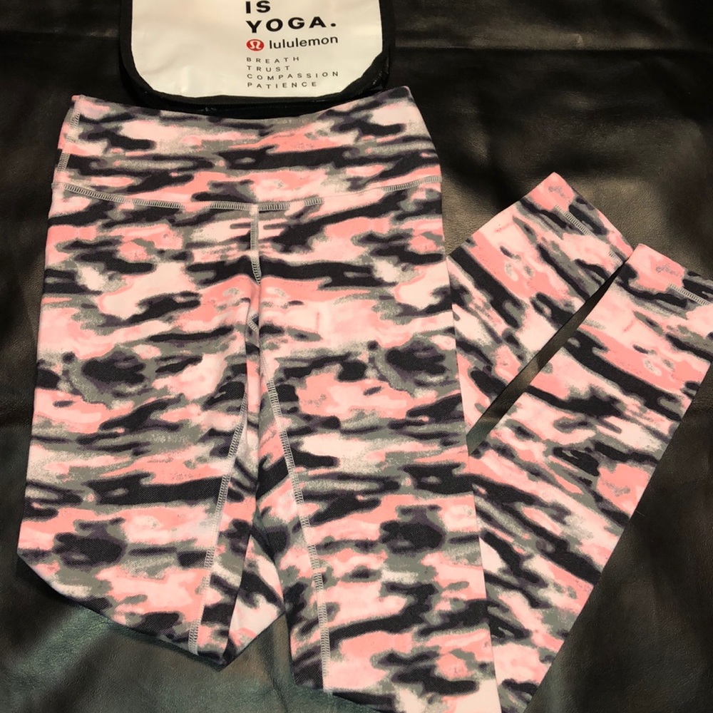 LULULEMON Full Length Wamo Camo Wunder Under